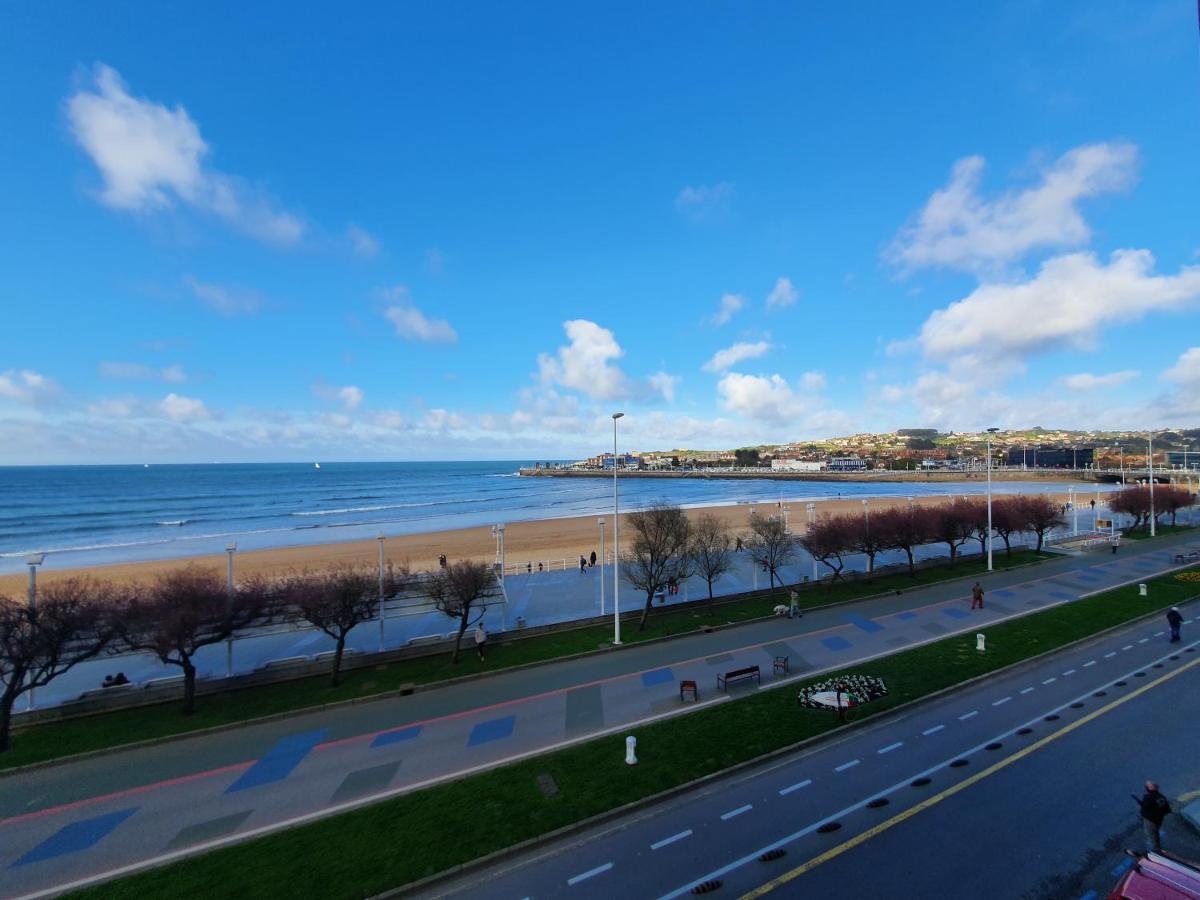 Playa 12 - El Lujo De Estar En 1ª Linea De Playa - Vut-4043-As Apartment Хихон Екстериор снимка