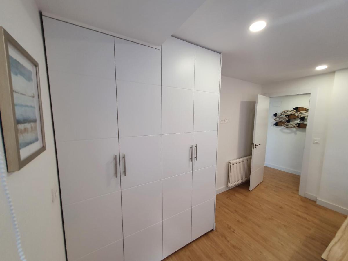 Playa 12 - El Lujo De Estar En 1ª Linea De Playa - Vut-4043-As Apartment Хихон Екстериор снимка