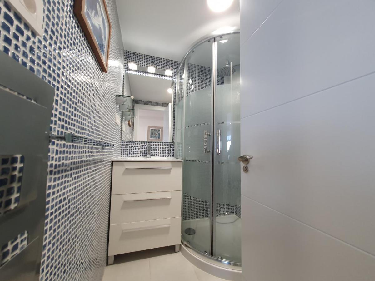 Playa 12 - El Lujo De Estar En 1ª Linea De Playa - Vut-4043-As Apartment Хихон Екстериор снимка
