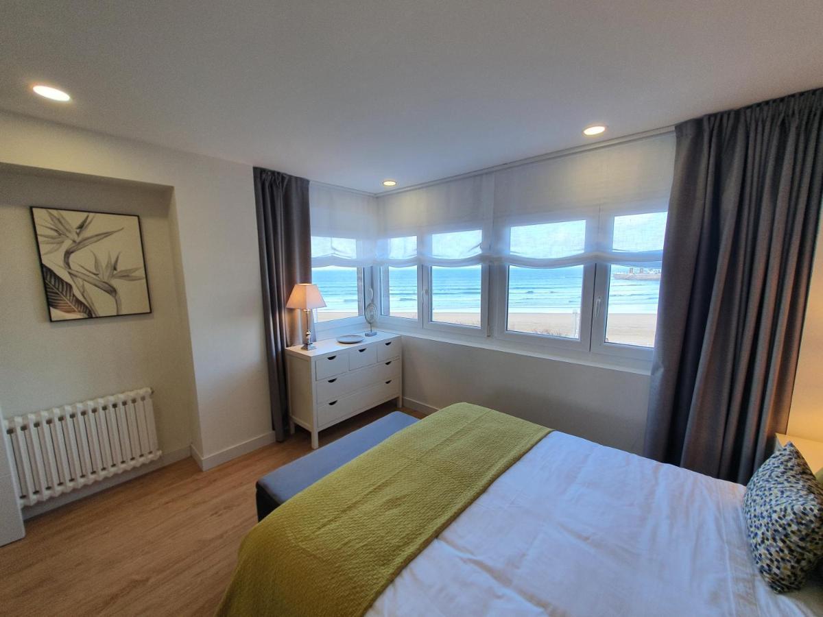 Playa 12 - El Lujo De Estar En 1ª Linea De Playa - Vut-4043-As Apartment Хихон Екстериор снимка
